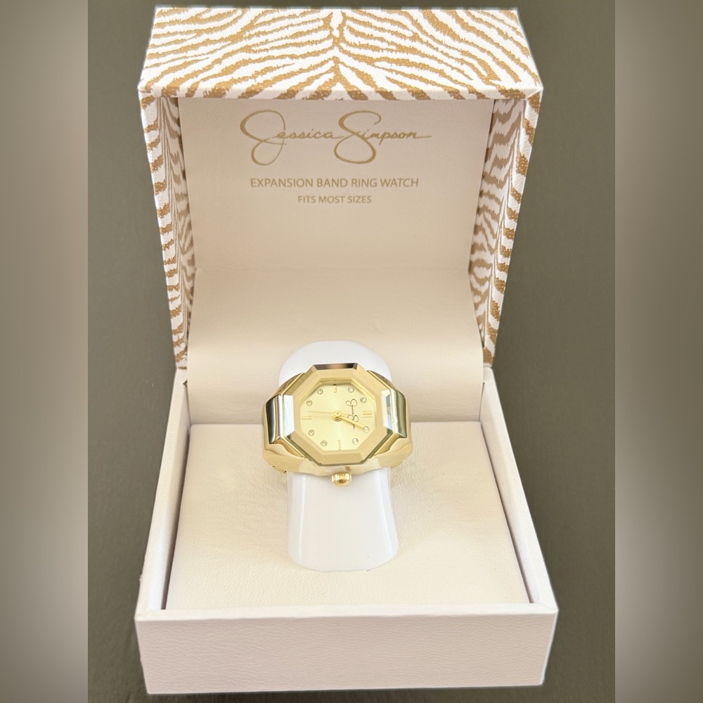 Jessica Simpson Octagon Faceted Crystal Ring Watch Goldtone Stretch Fit